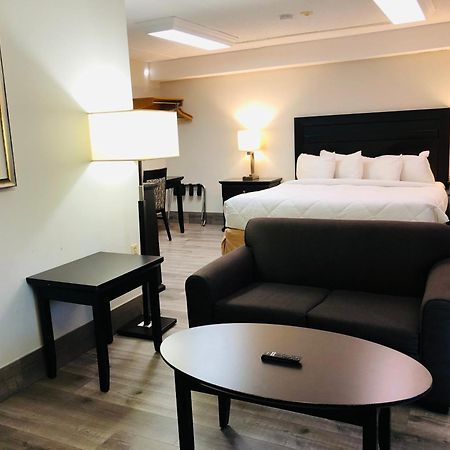 Travelodge By Wyndham Welland Kültér fotó